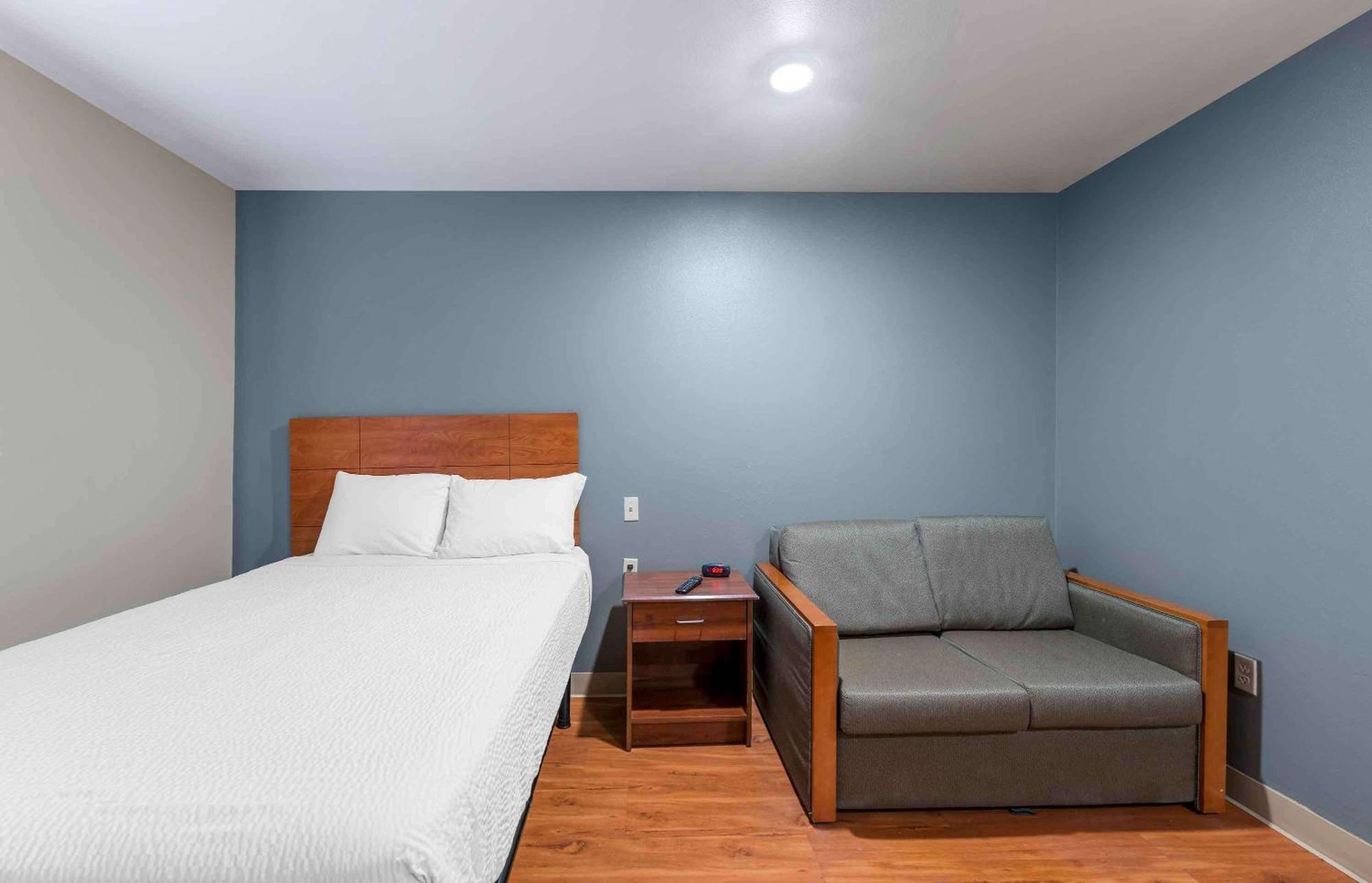 Extended Stay America Select Suites - Lubbock - West Экстерьер фото