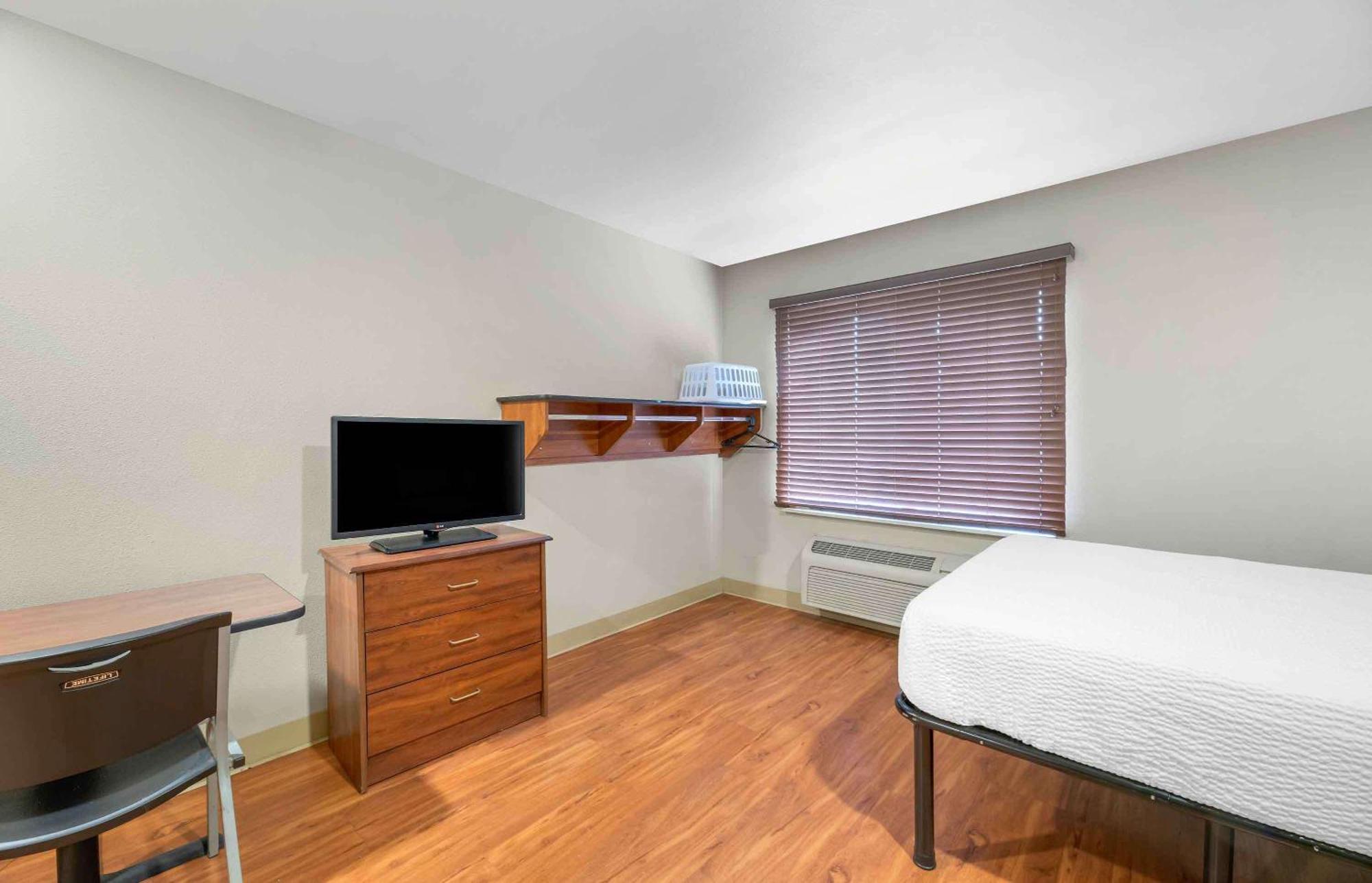 Extended Stay America Select Suites - Lubbock - West Экстерьер фото